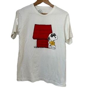 Uniqlo X Joe Kaws 100% Cotton White Snoopy T-Shirt. Size Small